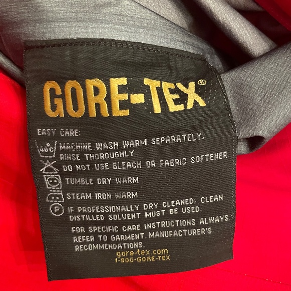 Arc’teryx Beta AR Jacket Men’s - Picture 15 of 16